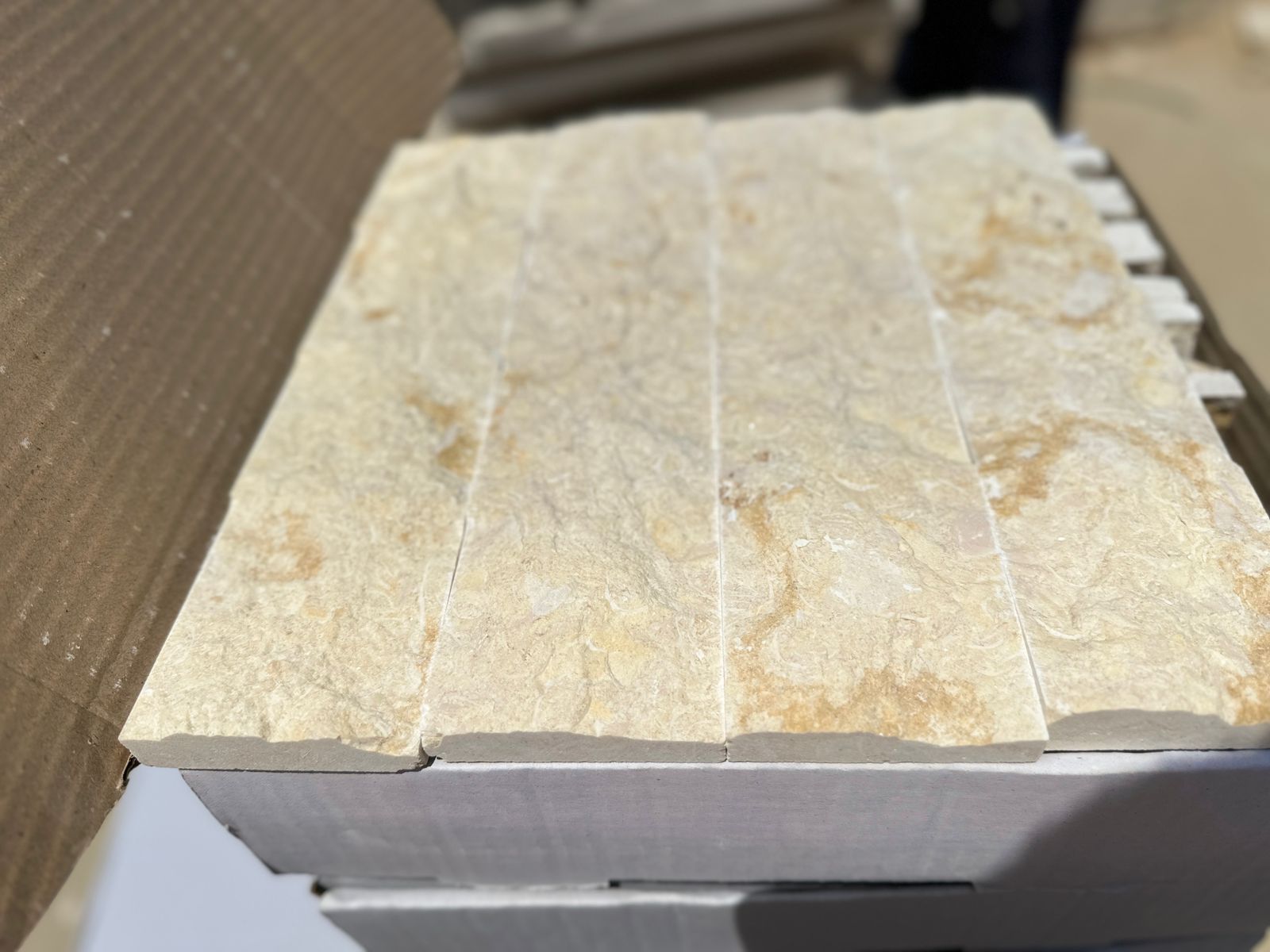 Scapițată din marmura - Sunny Menia - 7x30x1.5 cm