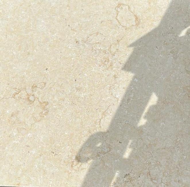 Semilastre din marmura - Sunny Menia - 300x100x1.9 cm - Lustruit